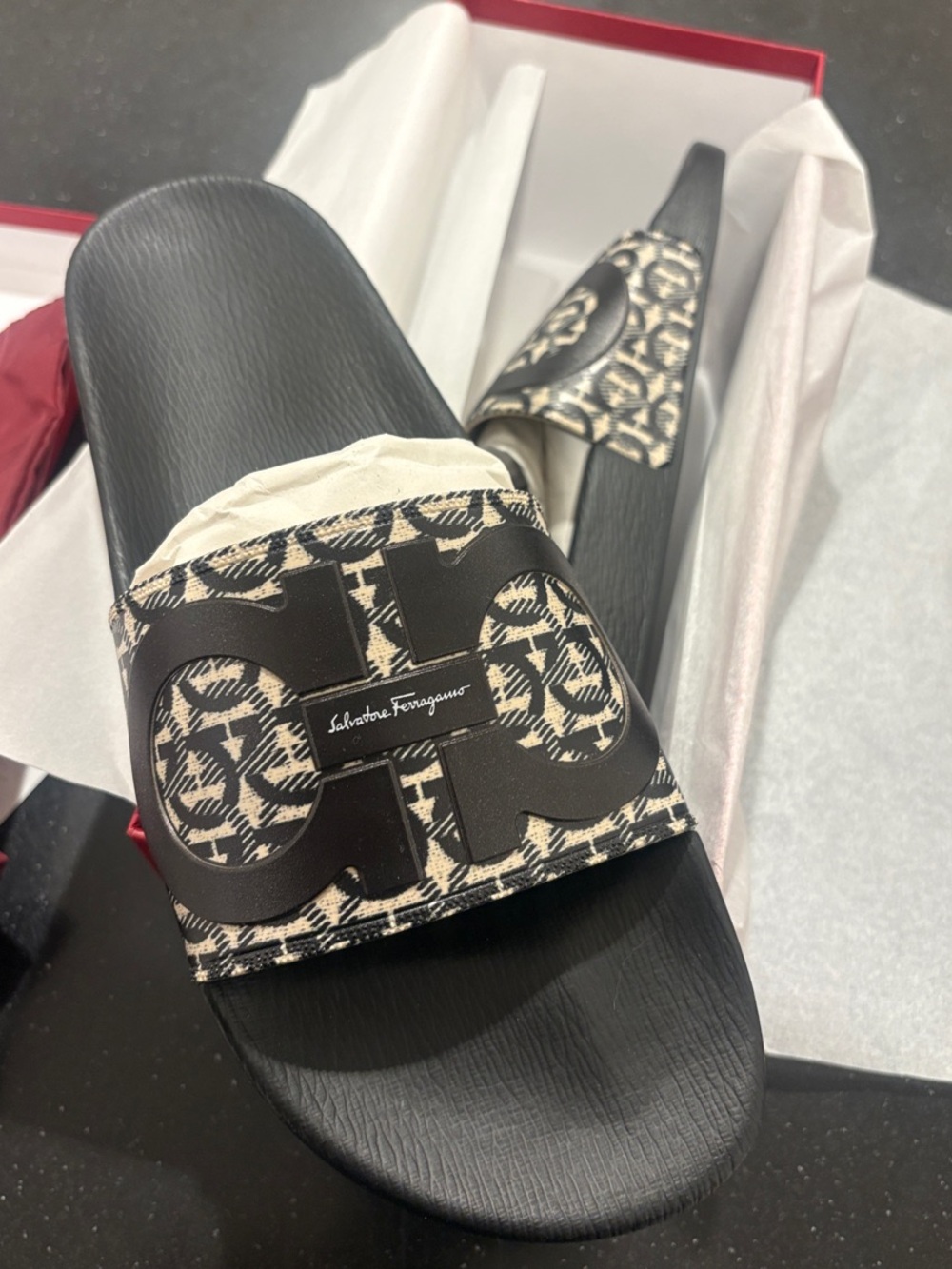 Salvatore Ferragamo Black Logo Pattern Slide Sandals